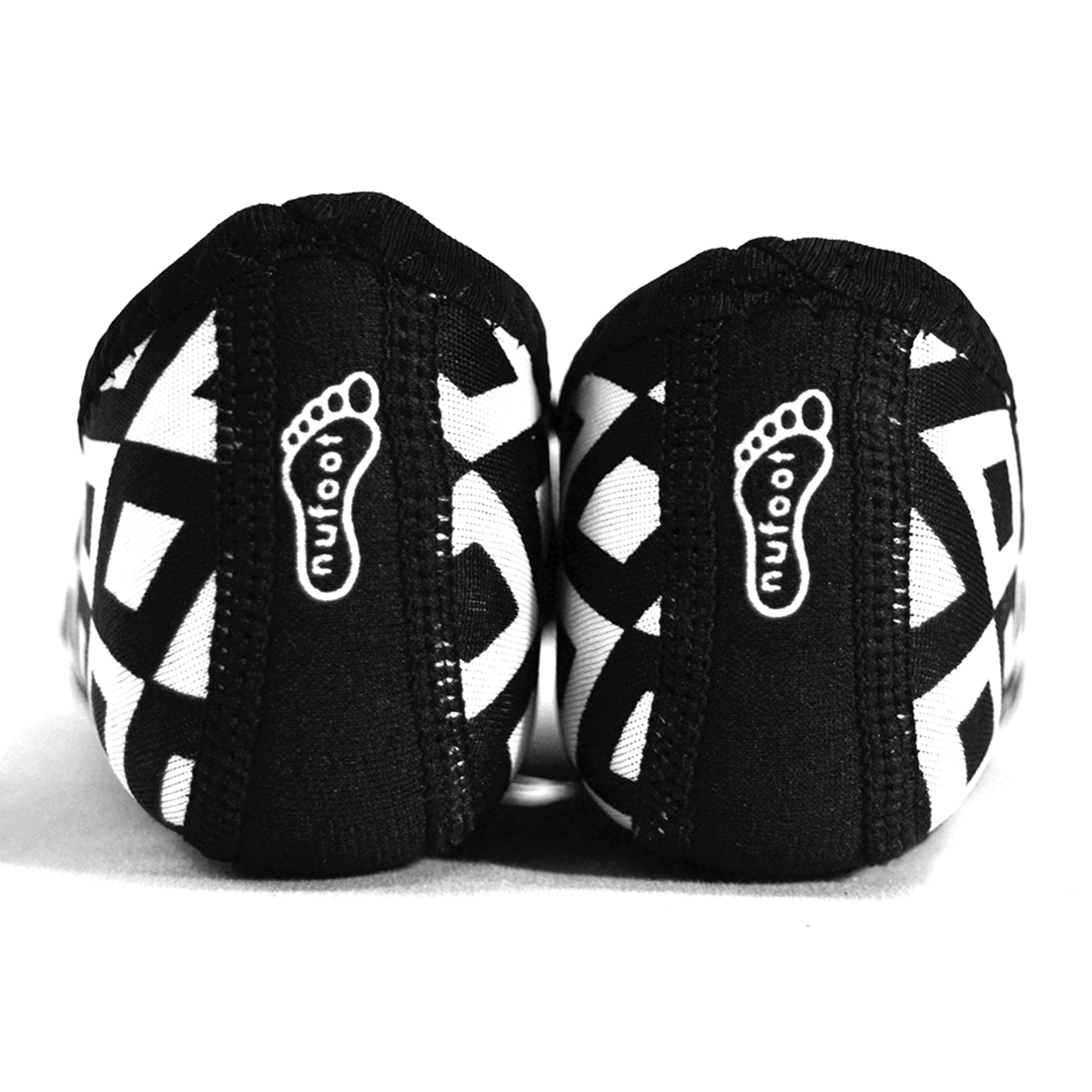 Nufoot Ballet Flats Black/White Retro